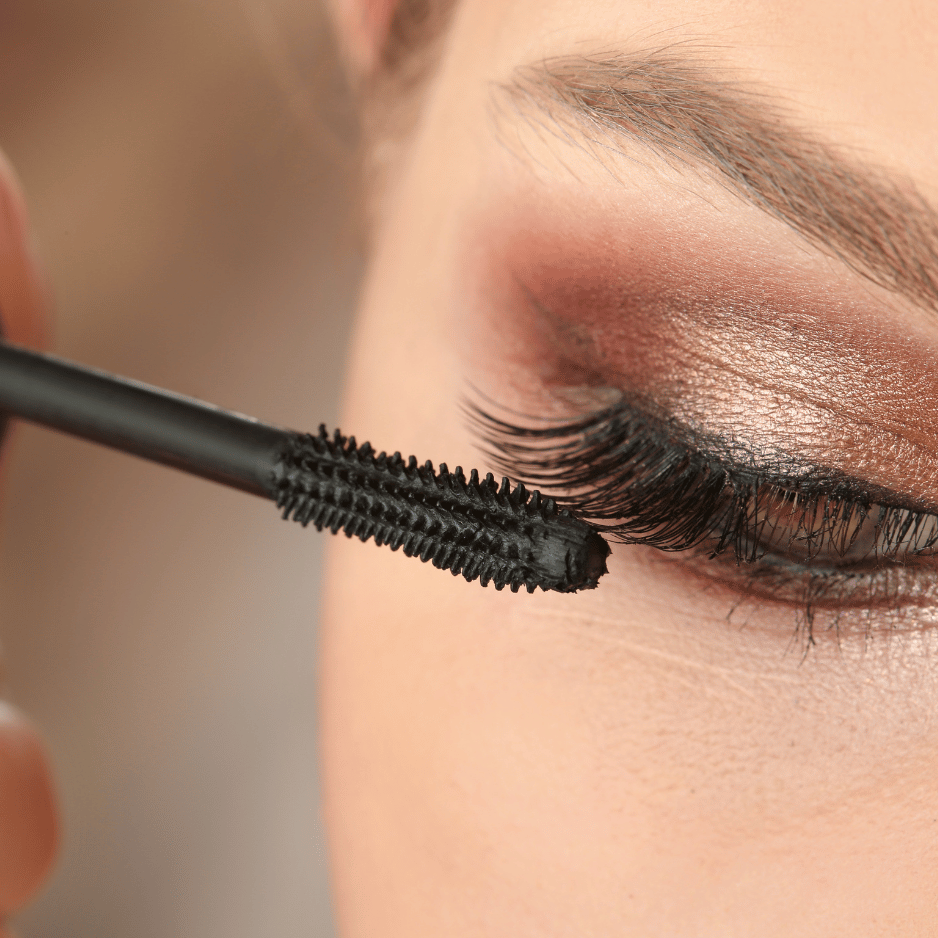Unveil the Power of Eyes: The Magic of Mascara and Eyeliner by Zenvya